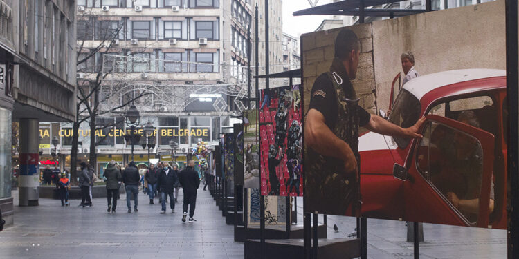 Izložba fotografije Srđana Sulejmanovića u Knez Mihailovoj/Photo: AleX