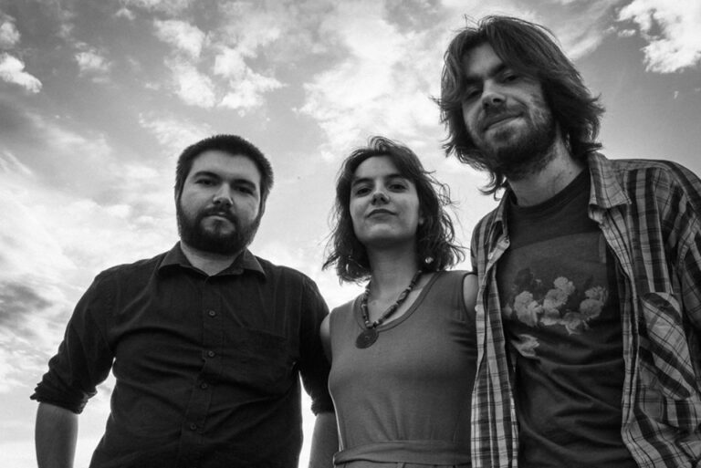 Trio Rer’Ižu  predstavio novi singl – “Fransoa – Balada obešenih” po stihovima pesnika Fransoa Vijona