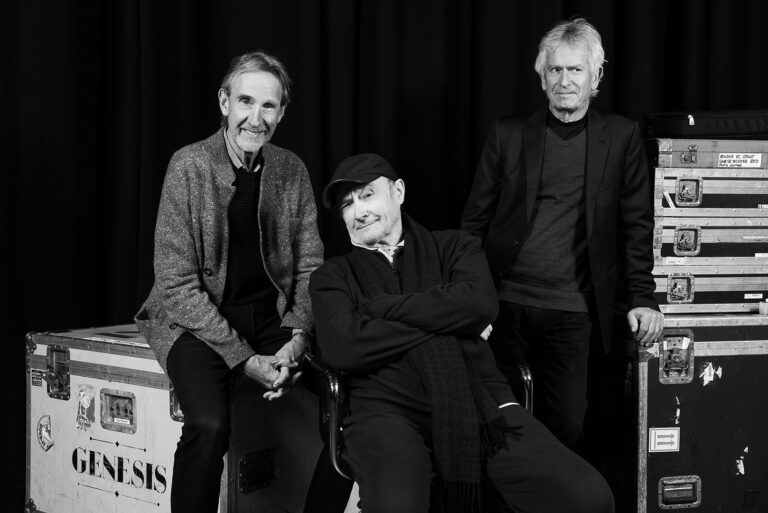 Genesis ponovo odložili povratničku turneju… “The Last Domino?” čeka septembar  