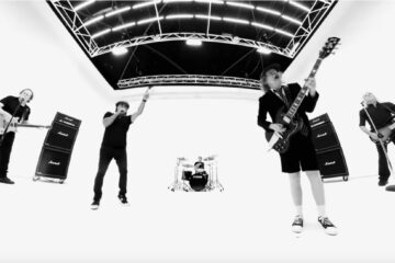 AC/DC/Photo: printscreen