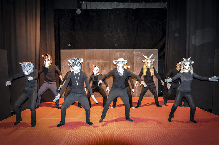 Premijera predstave “Životinjska farma” 8. aprila na sceni Omladinskog pozorišta DADOV
