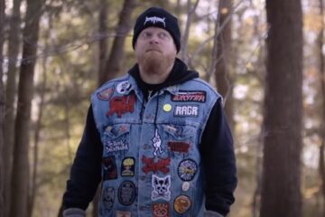Heavy Metal Hitchhiker/Photo: YouTube printscreen