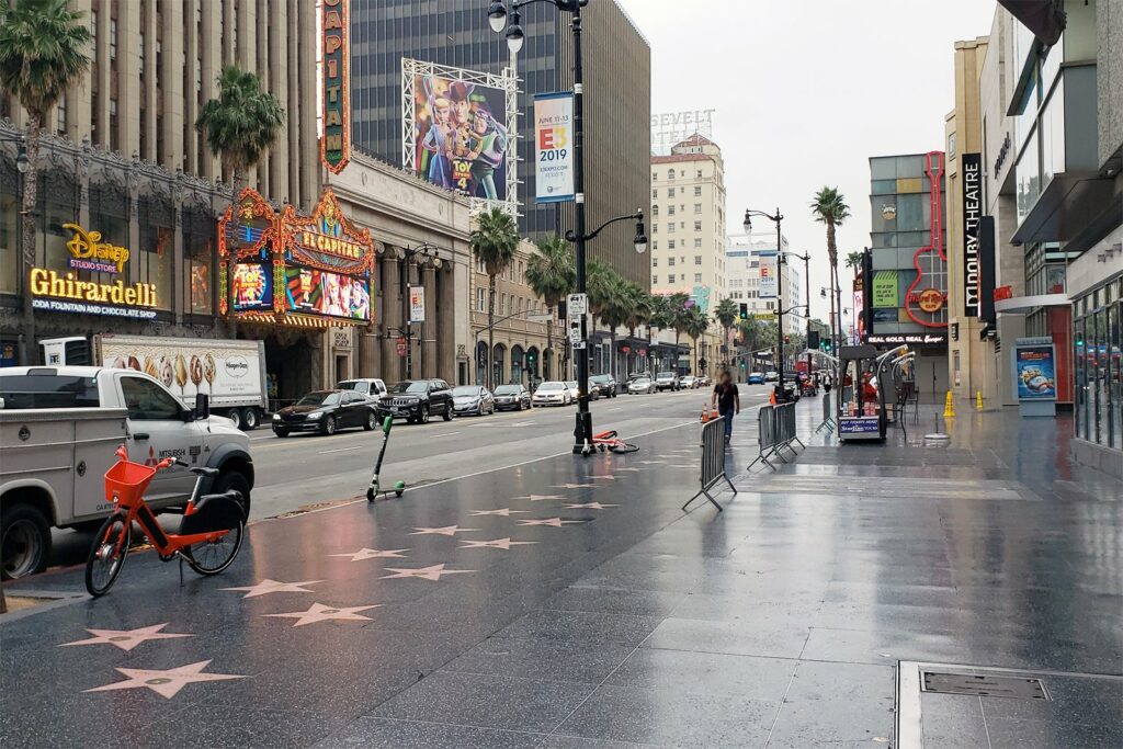 Hollywood boulevard/Photo: gogides