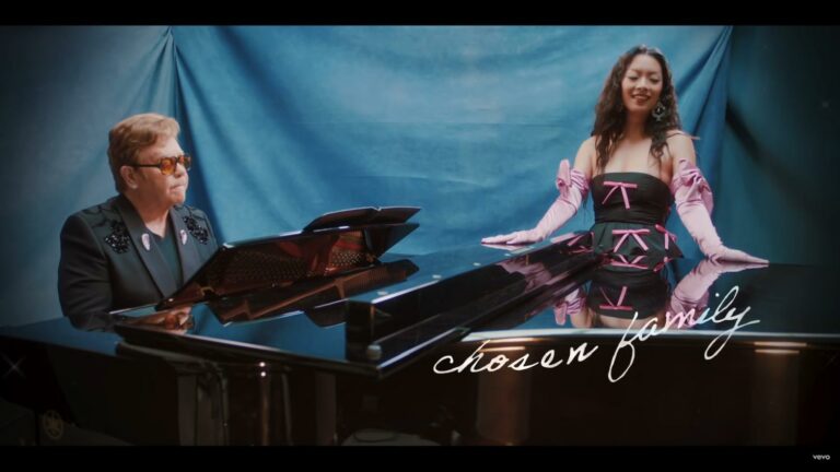 Rina Savajama i Elton Džon predstavili pesmu “Chosen Family”
