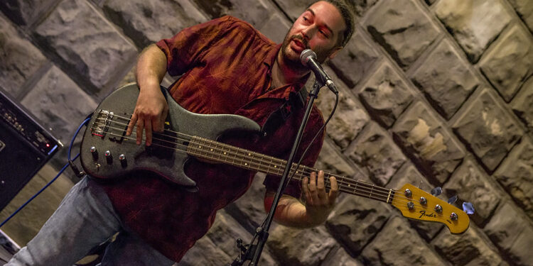 dram/ Photo: AleX