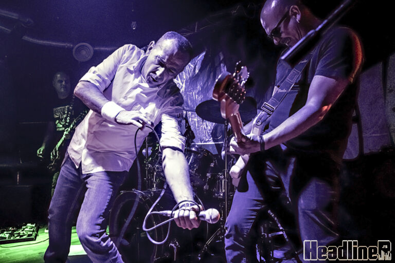 Six Pack – XXX… Dokumentarac o bendu koji 30 godina tera po svom – bez kompromisa