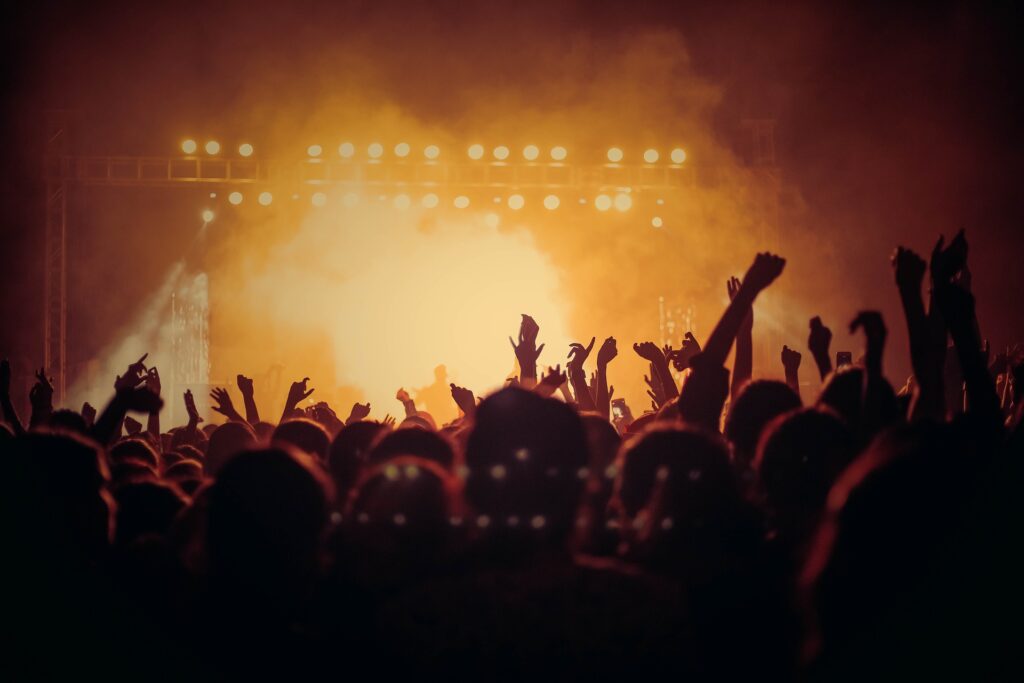 Klub, žurka, koncert/Photo: Pixabay