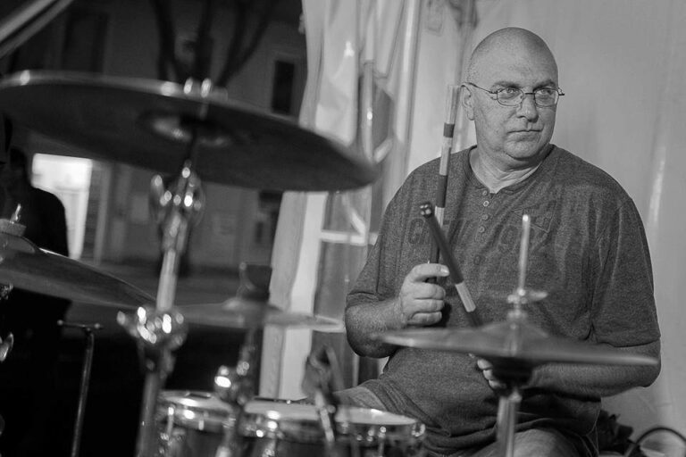 Preminuo Nikica Duraković Nick, bivši bubnjar benda Atomsko Sklonište