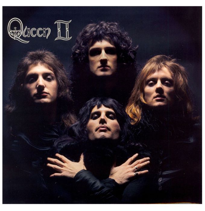 Queen II, cover/Photo: Mick Rock