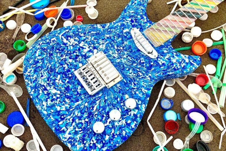 Plastika je najveći zagađivač okeana… a šta ako bi se od nje pravile – gitare