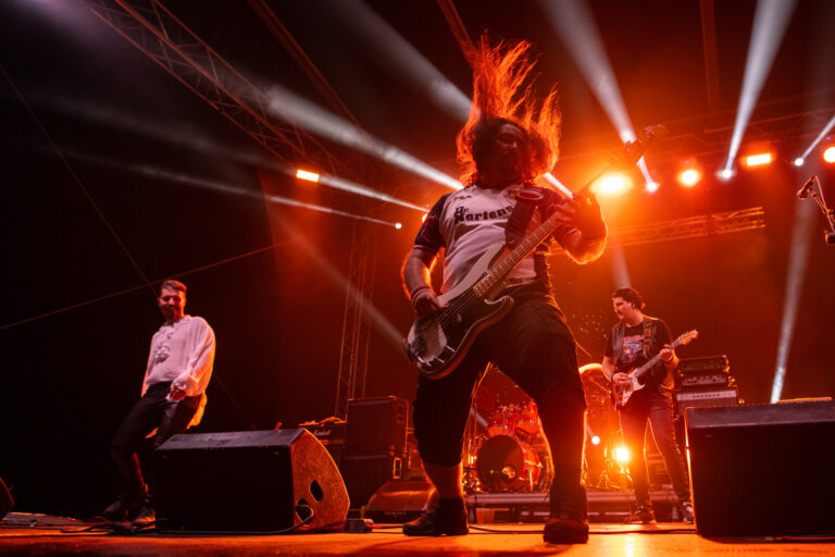 Rainmaker sa gostima 9. maja u Hangaru Luke Beograd, na bini i bivši gitarista Maidena Denis Straton