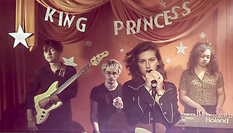 King Princess objavila video singl “Let Us Die” posvećen pokojnom bubnjaru Foo Fightersa