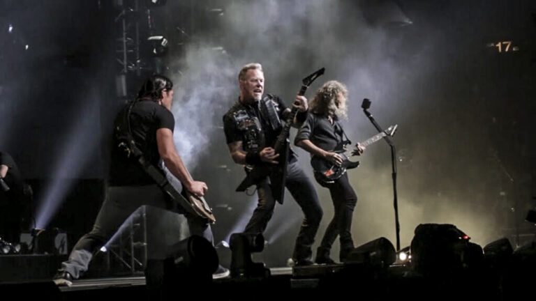 Metallica pogodila sa “Lux Æterna”… Pesma je već prva na Billboad listi, a streamovana je više od 10 miliona puta