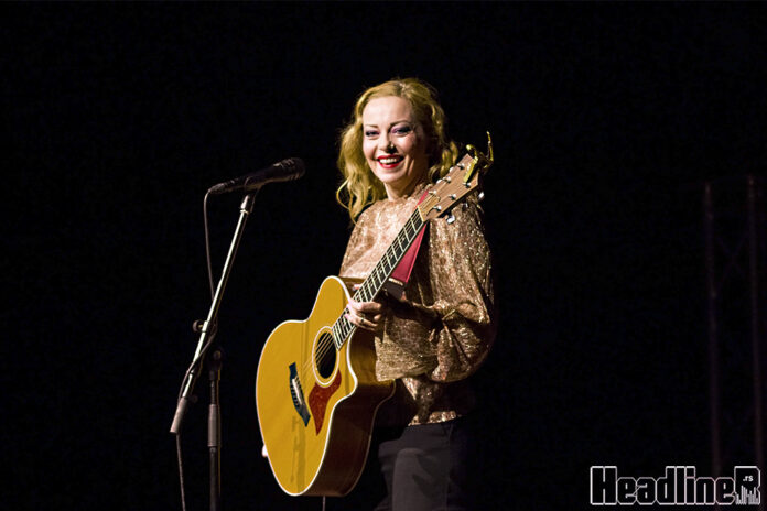 Anneke Van Giersbergen