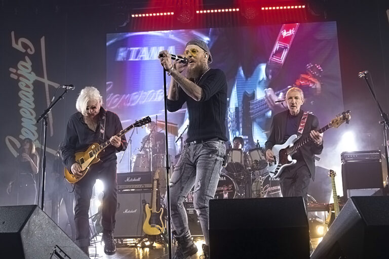 Generacija 5 još svira za 10… Srpske rok legende proslavile 45 rođendan sjajnim koncertom u Beogradu