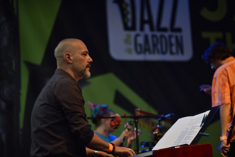 Jazz in the Garden 1. i 2. jula u Jevremovcu… Koncerti više od 80 domaćih i svetskih džez muzičara u Botaničkoj bašti