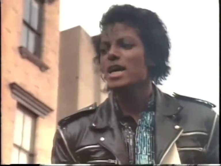 Kožna jakna Majkla Džeksona iz reklame za Pepsi prodata na aukciji za više od 300.000 dolara