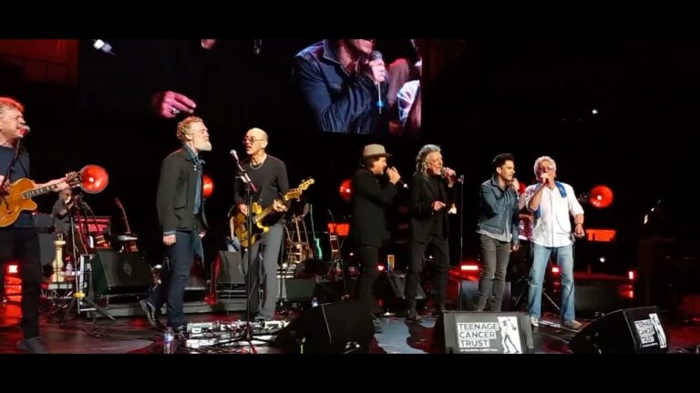 Pogledajte kako su Rodžer Daltri, Robert Plant i Edi Veder zajedno izveli “himnu” grupe Who…