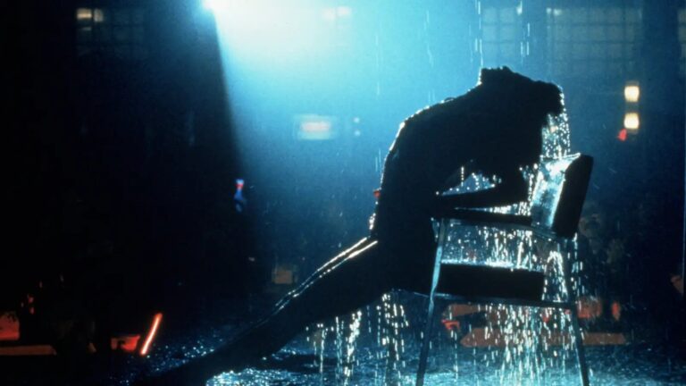 Prva verzija legendarnog hita iz filma “Flashdance” mogla je slobodno da se nađe u nekom – hororu…