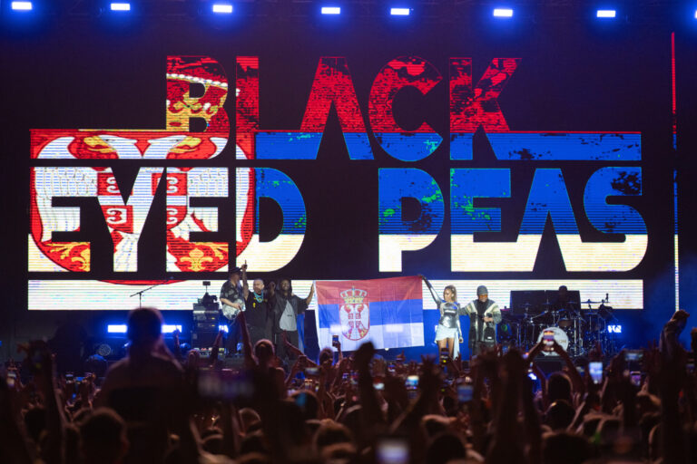 Black Eyed Peas pred 50.000 ljudi na Exitu: Hvala Srbijo, doći ćemo opet! 