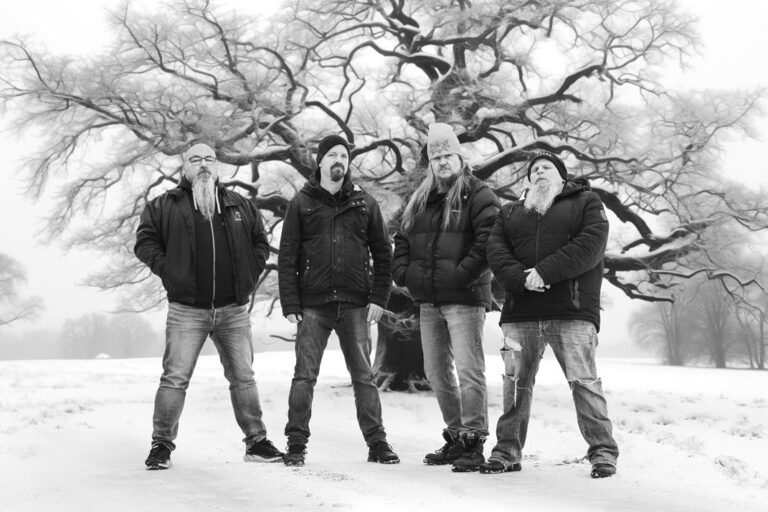 Norveški thrash metalci Under the Oak prave korak napred albumom “The Last of a Dying Breed”