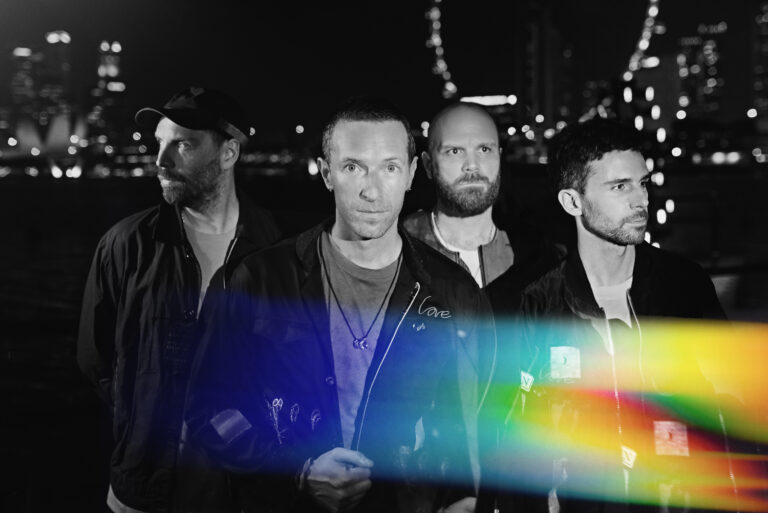 Molitva grupe Coldplay… Kris Martin i ekipa novu pesmu posvetili planeti Zemlji