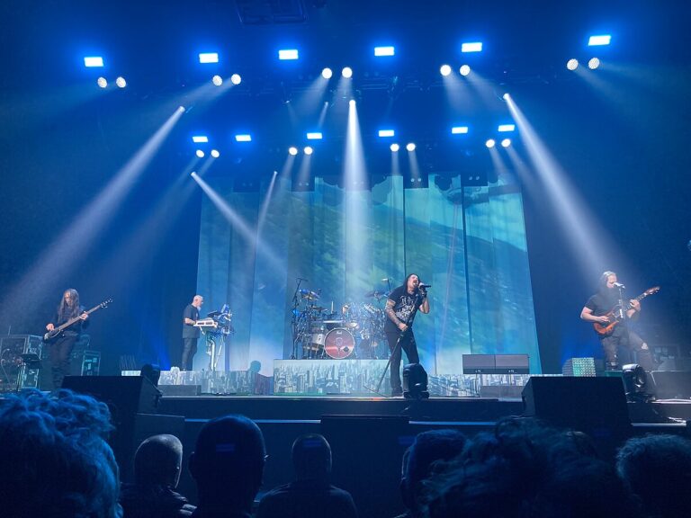 Dream Theater objavili novu pesmu “Midnight Messiah”, bubnjar Majk Portnoj napisao tekst posle 16 godina