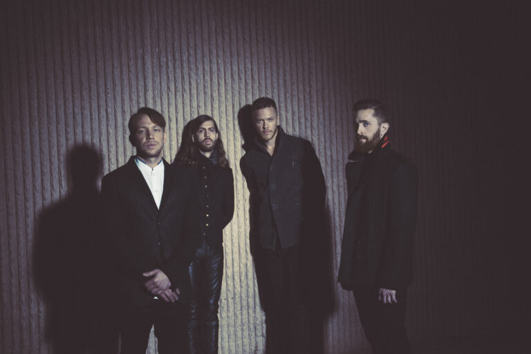 Imagine Dragons objavili novi singl “Monica” i najavili specijalno izdanje hit albuma “Smoke + Mirrors”