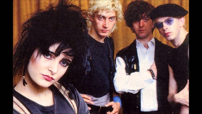 Proklet ili ignorisan… Bubnjar Siouxsie and the Banshees objavljuje memoare