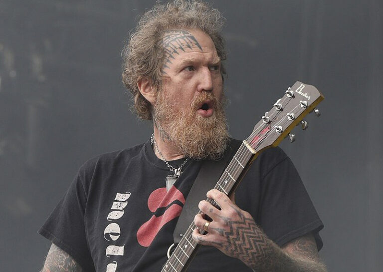 Osnivač Brent Hinds “dogovorno” napustio Mastodon, bend nastavlja kao da ništa nije bilo…