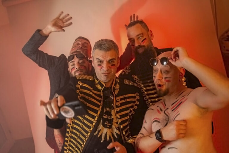 Bolesna štenad otvorila “Vrata raja”
