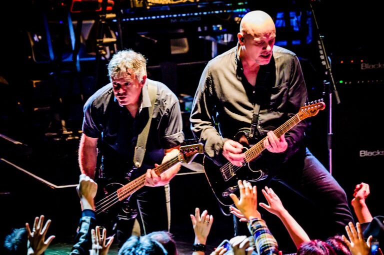 Britanske legende post-panka The Stranglers u julu dolaze u spektakularni istarski kamenolom Cave Romane