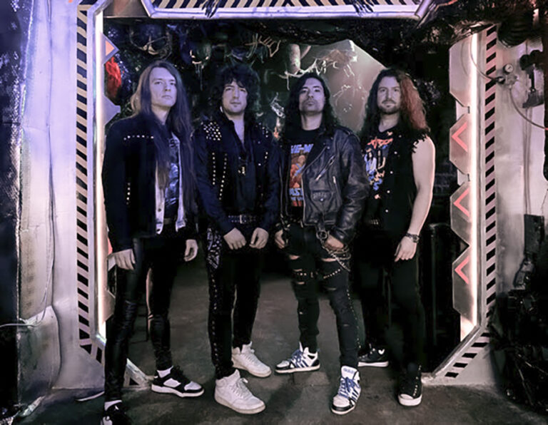 Power Surge objavili debi album “Shadows Warning“