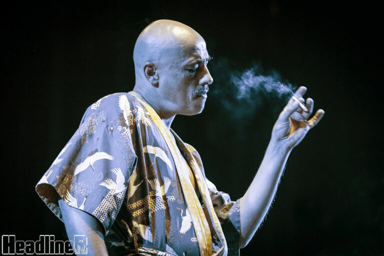 Ćovek zvani činjenica i njegov Zoster 19. juna stižu u Beograd