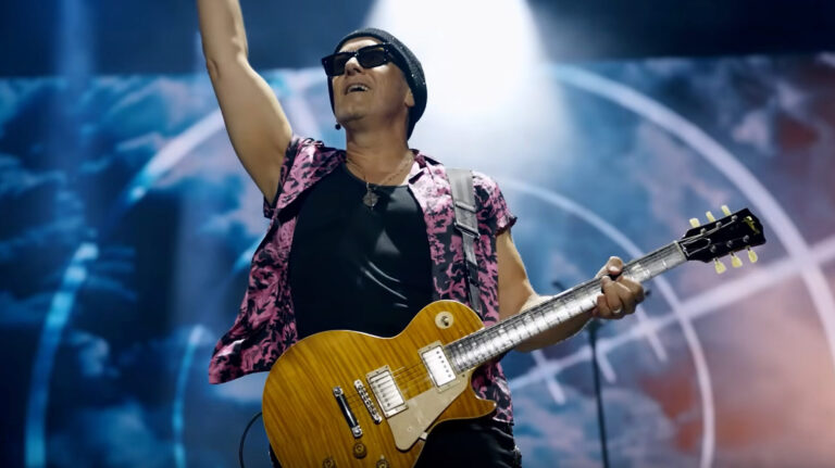 Gitarista Def Leppard posle 12 godina pobedio rak zahvaljujući donoru: Dugujem mu pivo… ili dva… ili tri