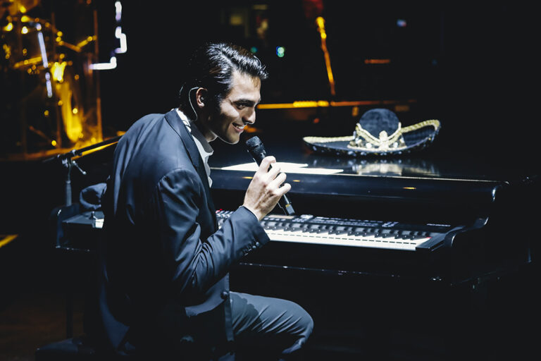Spremite se za odličnu zabavu… Poručio je Mateo Bočeli pred koncert u MTS dvorani