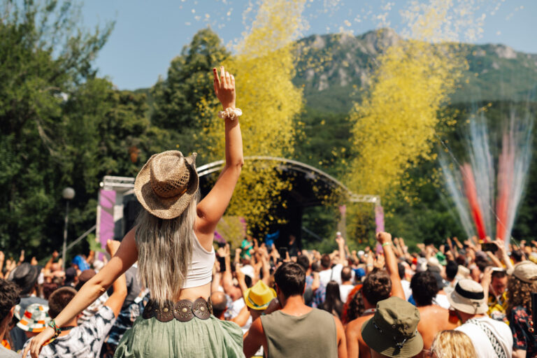 Završena je OK Fest čarolija… Beskrajna energija, hiljade srećnih ljudi, četiri dana muzike i jedan osećaj – sloboda