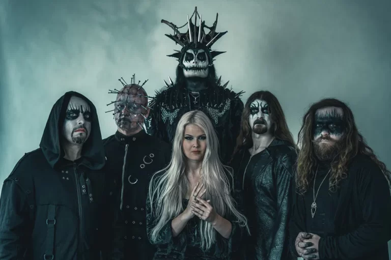 Dvoje članova napustilo Cradle Of Filth zbog “neprofesionalnog ponašanja” i “glupe” saradnje sa Edom Širanom