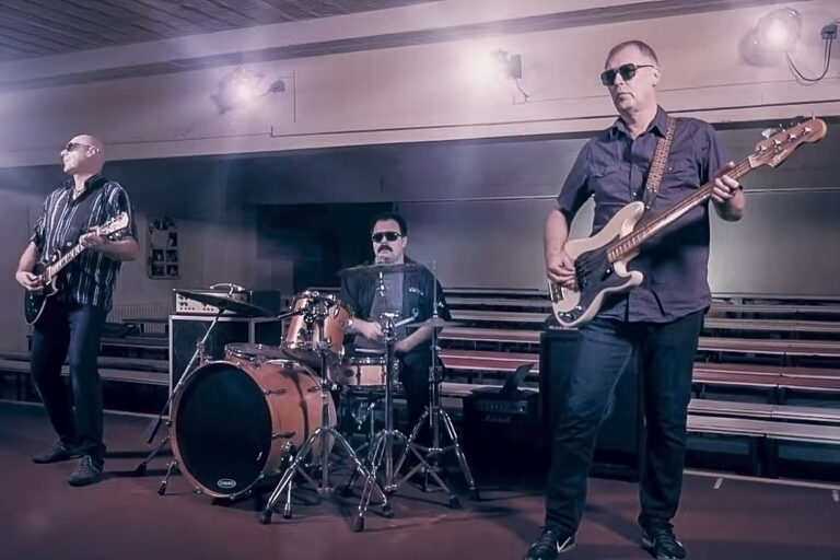 “Ti si sama birala”… Bend Relej predstavio novi video singl