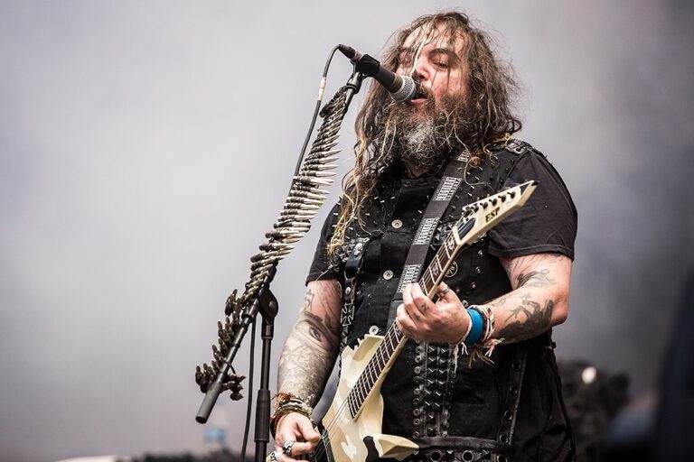 Ratni poklič protiv kontrole i pohlepe… Soulfly objavili novi singl “Storm the Gates” i najavili album “Chama”