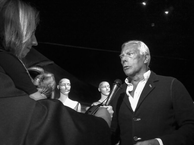 Da li ste znali da je Đorđo Armani oblikovao scenski izgled Bouvija, Kleptona, Tine Tarner, Lejdi Gage…