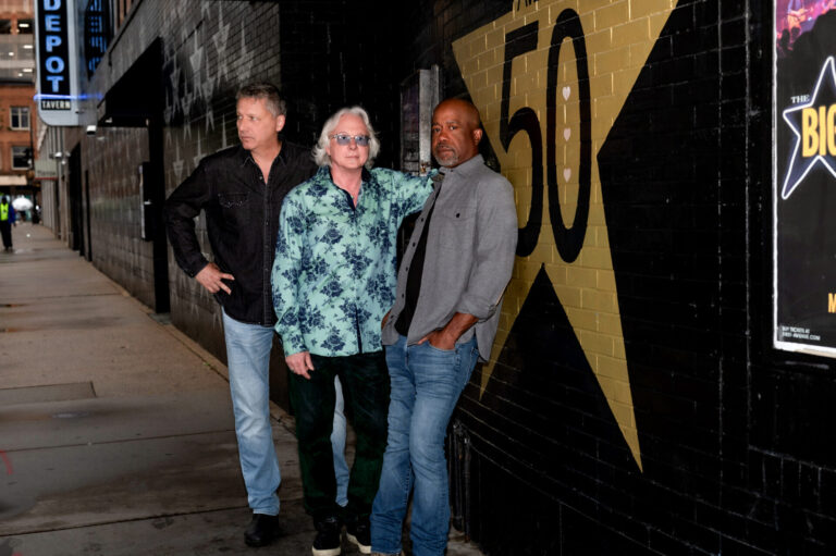 Nova supergrupa zove se Howl Owl Howl… a u njoj članovi Hootie & The Blowfish, R.E.M. i The Black Crowes
