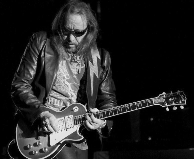 Preminuo Ejs Frili, gitarista grupe KISS