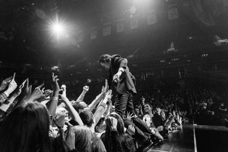 Nick Cave & The Bad Seeds posle 9 godina ponovo u Beogradu, 7. avgusta 2026. u Donjem gradu