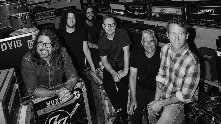 Foo Fighters objavili novu stvar “Asking For a Friend” kao uvod u stadionsku turneju..
