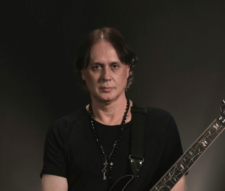 “Poslednji džoker”… Novi roman Baneta Jelića je – opasan rolerkoster