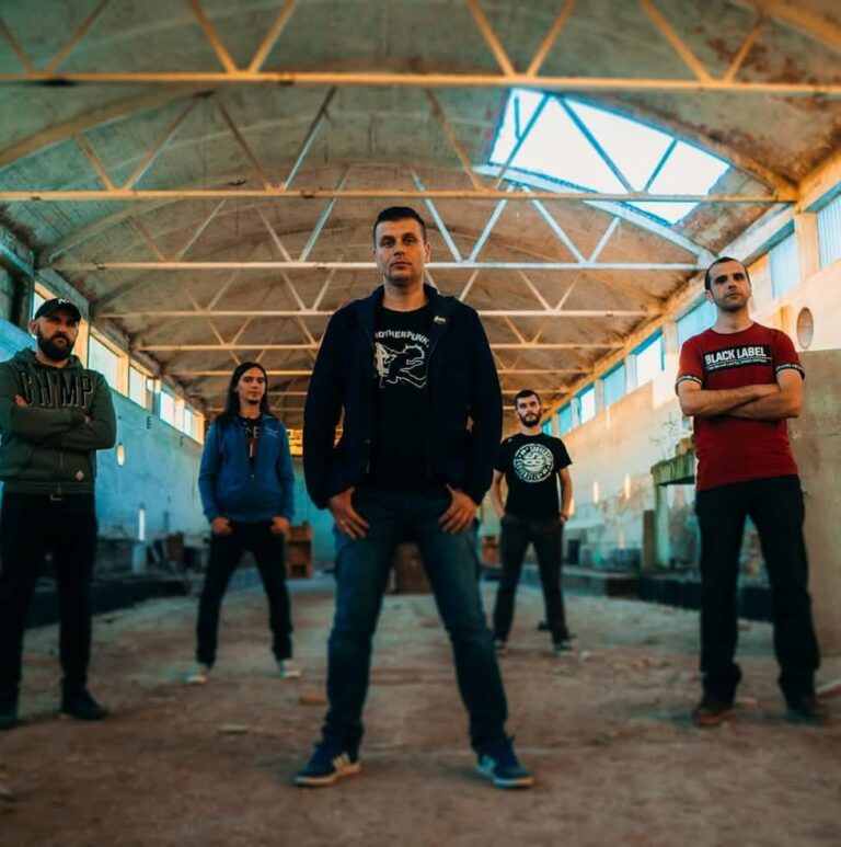 Prijedorski bend The Shejvers objavio drugi album… Stigla je “Noćna emisija”