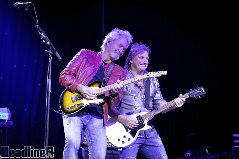 Magija klasičnog rokenrola u MTS dvorani… Smokie prvi put nastupili kod nas i “na keca” kupili publiku