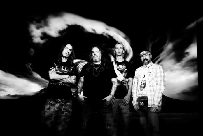 Soulfly-relase-new-album-Chama-Photo-Jim-Louvau