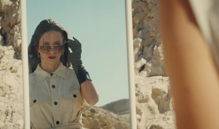 Sara Renar objavila singl i kratki film “Pustinja”